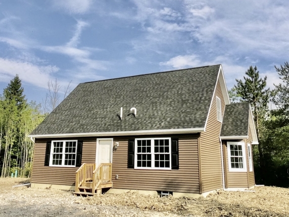 secluded modular cabin in the woods of Alden New York is a great option for an off grid or remote home steading for primary or cottage living